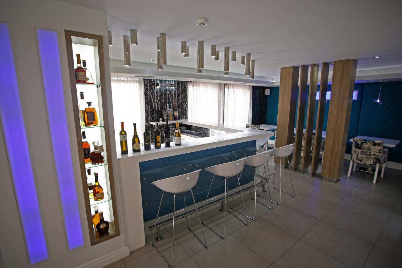 Rox Motel Modriča Kültér fotó