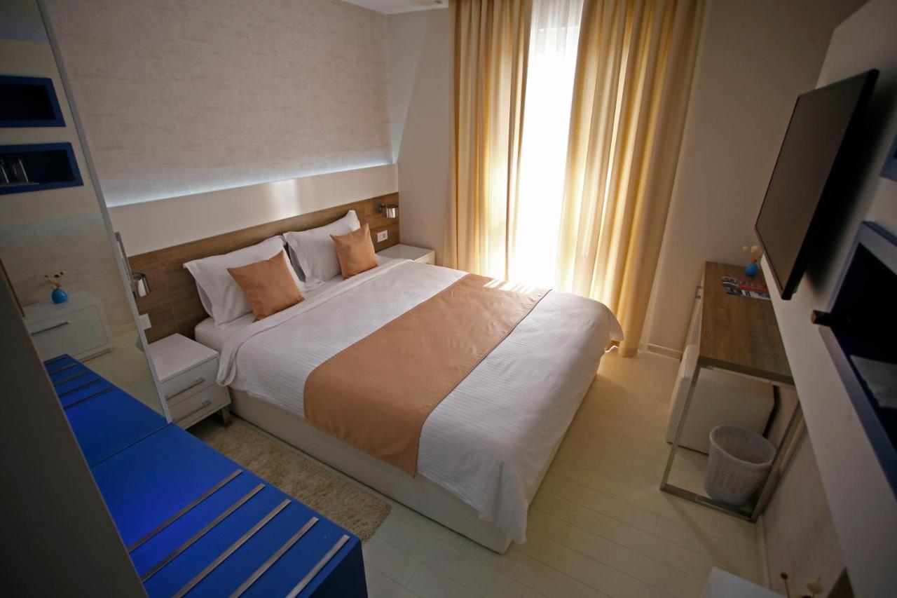Rox Motel Modriča Kültér fotó